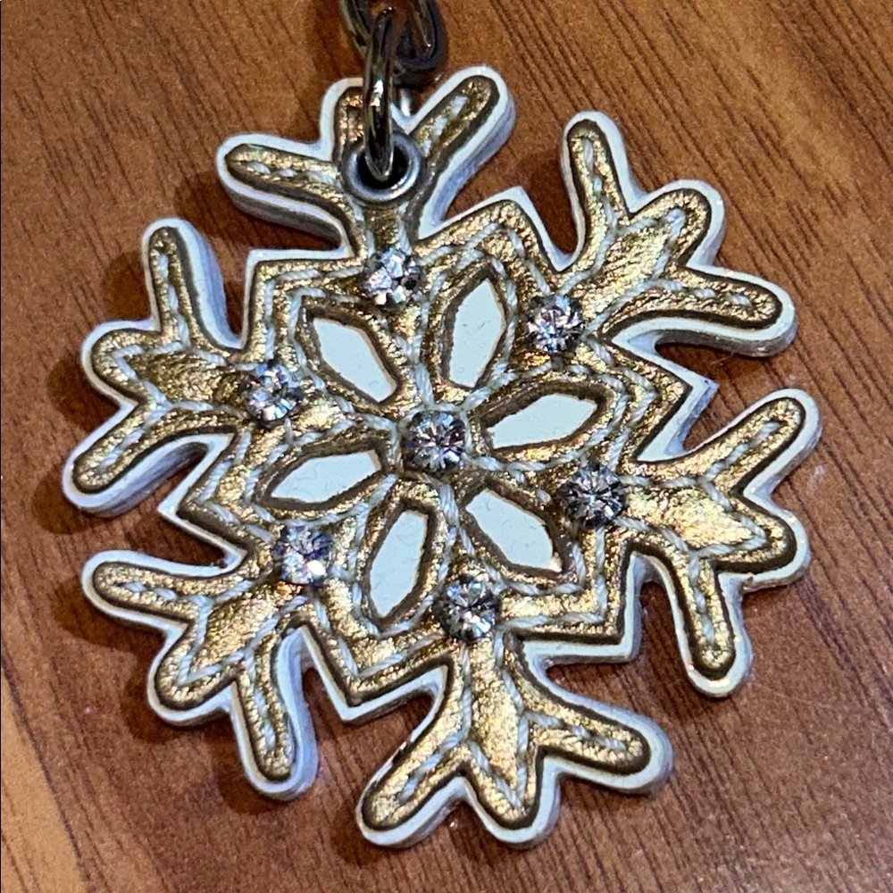 Coach Snowflake ❄️ Leather Keychain Bag Charm - Picture 2 of 15